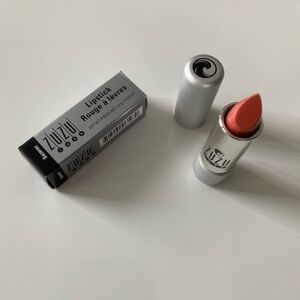 Zuzu vegan lipstick - New in box 3.6 gr